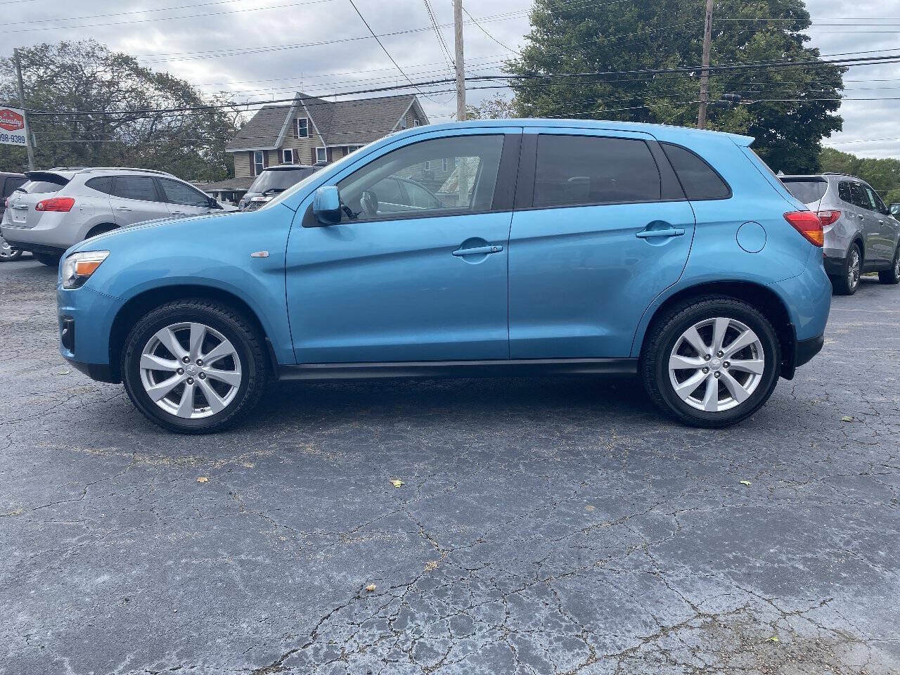 Used 2013 Mitsubishi Outlander Sport ES FWD image 4