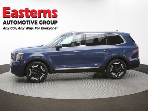 Used 2025 Kia Telluride S FWD image 61