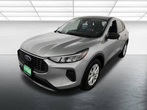 Certified 2024 Ford Escape Active FWD image 5