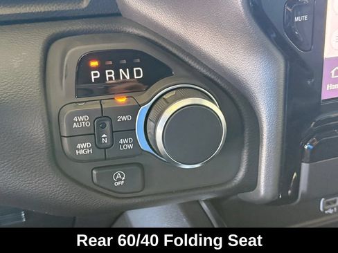 New 2026 RAM 1500 Big Horn AWD/4WD image 18