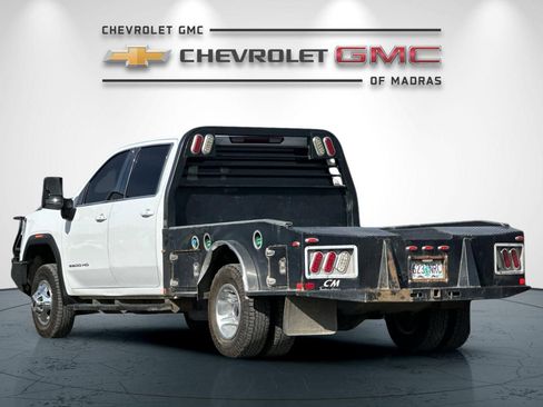 Used 2023 GMC Sierra 3500 SLE w/ SLE Convenience Package image 5