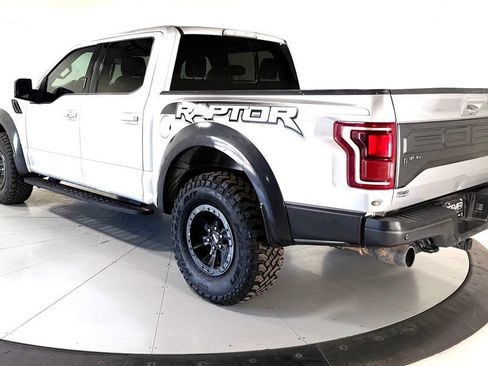 Used 2018 Ford F150 Raptor w/ Equipment Group 802A Luxury AWD/4WD image 7
