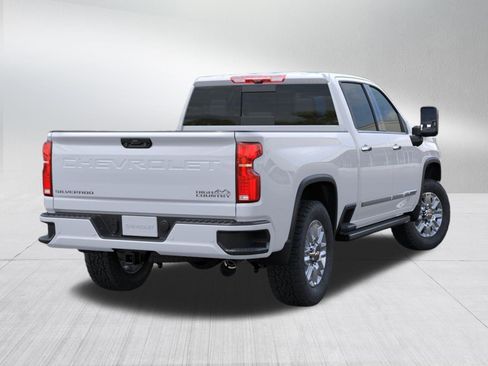 New 2026 Chevrolet Silverado 3500 High Country w/ High Country Premium Package AWD/4WD image 5