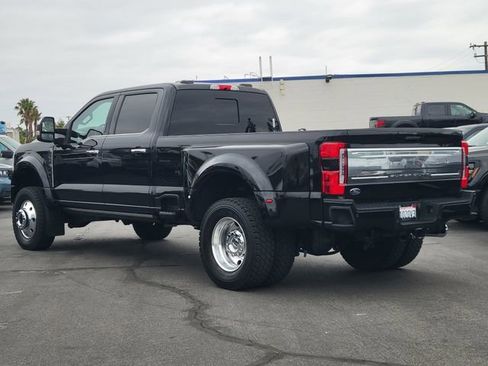 Certified 2023 Ford F450 Platinum w/ FX4 Off-Road Package AWD/4WD image 2