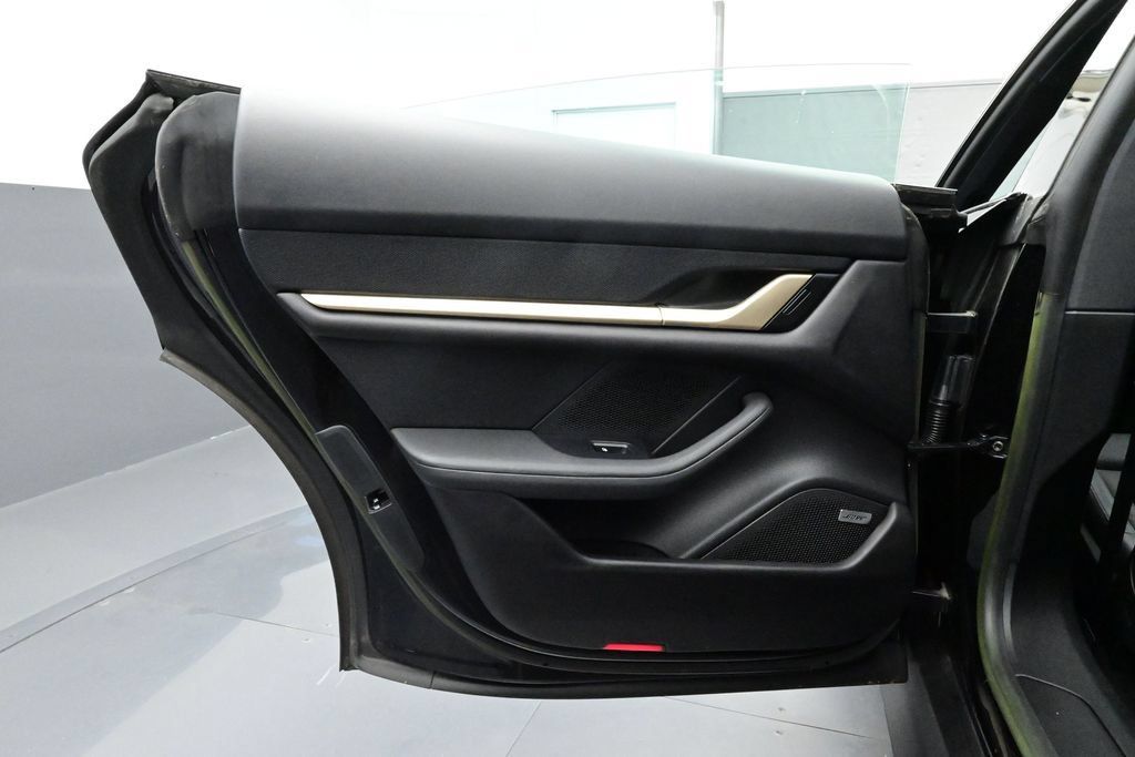 Certified 2023 Porsche Taycan w/ Premium Package RWD image 12