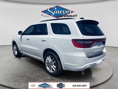 Used 2023 Dodge Durango GT AWD/4WD image 3