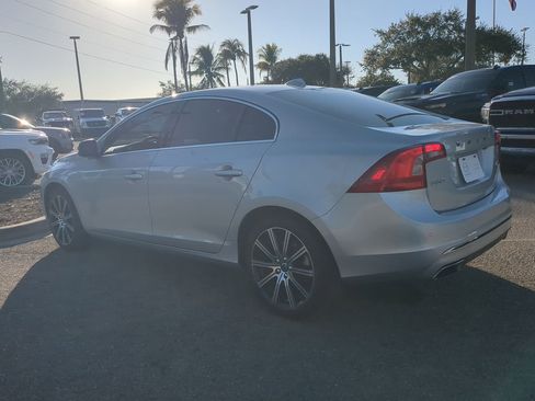Used 2016 Volvo S60 T5 Premier image 7