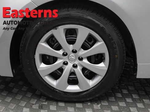 Used 2024 Toyota Corolla LE image 31