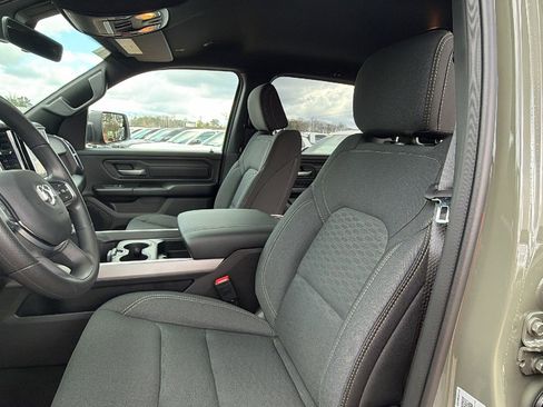 New 2026 RAM 1500 Express image 17