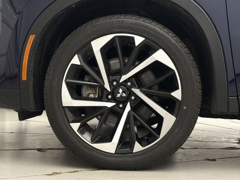 Used 2024 Mitsubishi Outlander SE AWD/4WD image 26