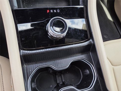 New 2025 Jeep Grand Cherokee L Limited w/ Luxury Tech Group II image 48