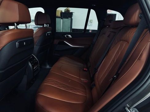 New 2026 BMW X5 xDrive40i w/ M Sport Package image 21