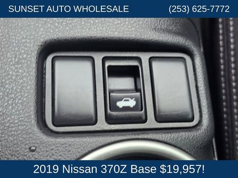 Used 2019 Nissan 370Z Base image 34