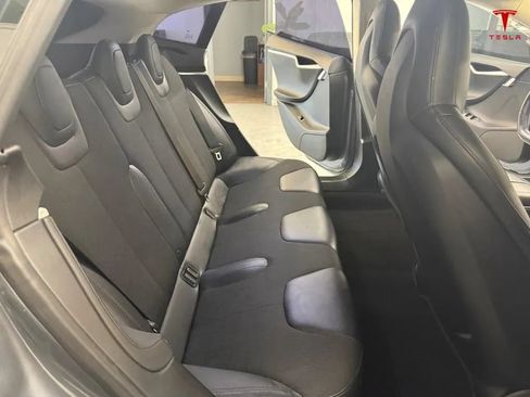 Used 2014 Tesla Model S P85 RWD image 19
