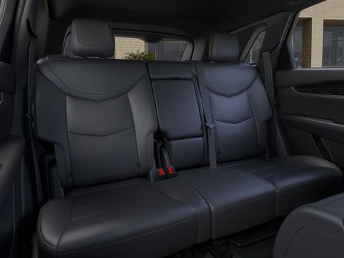 New 2025 Cadillac XT5 Premium Luxury w/ LPO, Floor Liner Package image 17