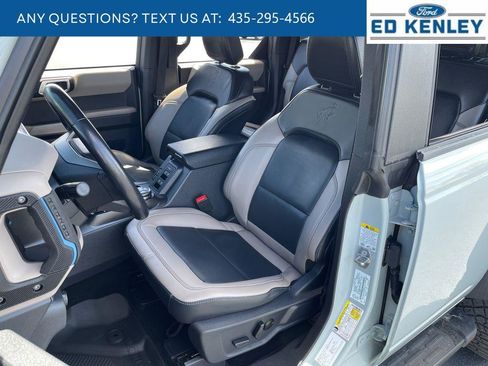 Used 2023 Ford Bronco Wildtrak AWD/4WD image 3