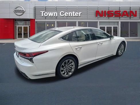 Used 2018 Lexus LS 500 w/ Accessory Package (Z2) RWD image 7