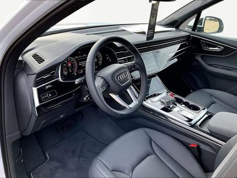 New 2026 Audi Q7 3.0T Premium Plus image 6