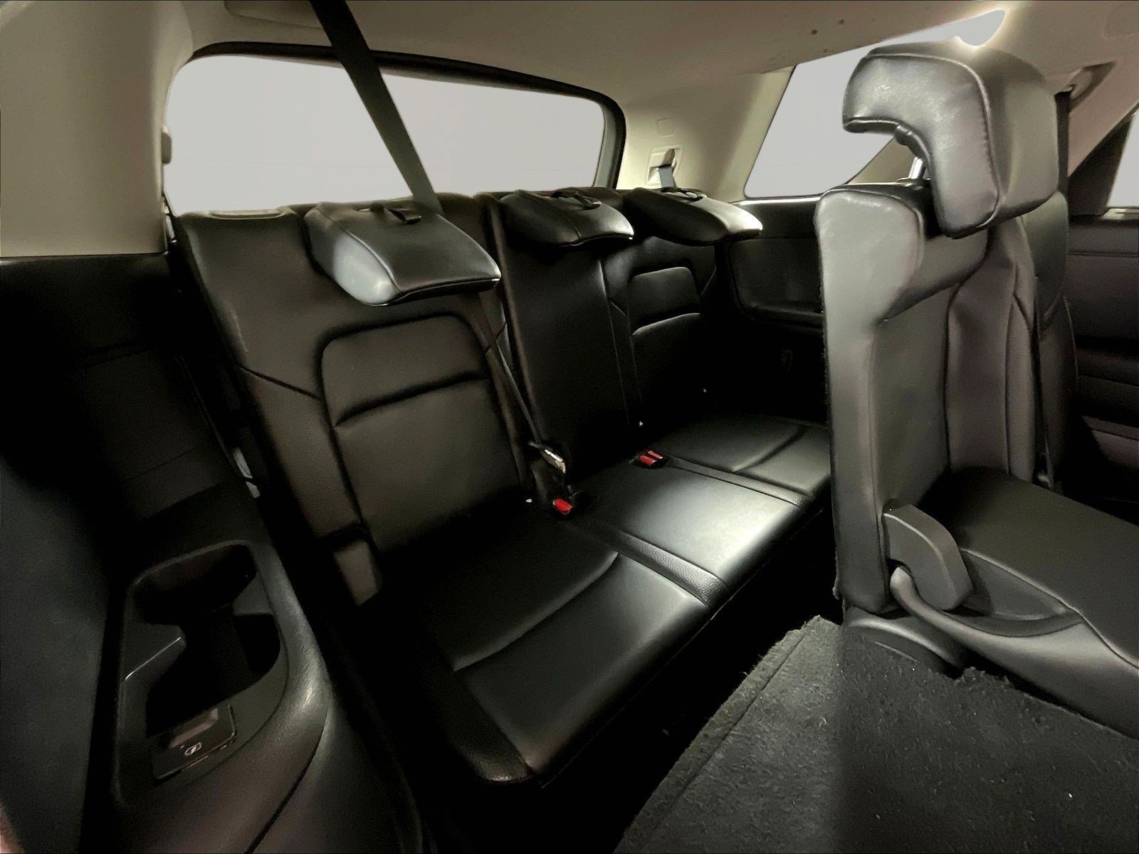 Used 2023 Nissan Pathfinder SL AWD/4WD image 26