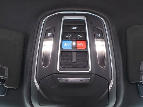 Used 2023 Jeep Grand Cherokee Altitude image 19