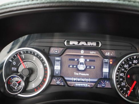 Used 2023 RAM 3500 Laramie AWD/4WD image 16