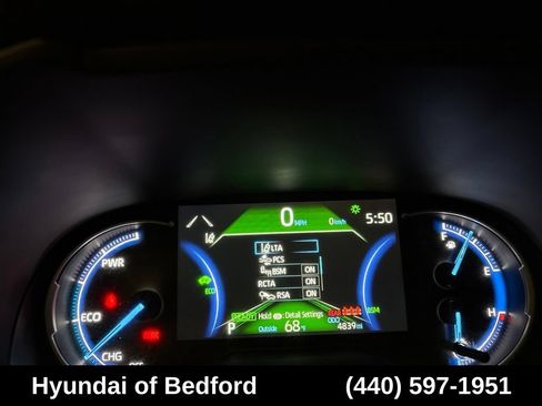 Used 2025 Toyota RAV4 XLE AWD/4WD image 18