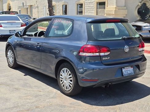 Used 2012 Volkswagen Golf 2-Door FWD image 7