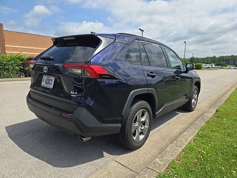 Used 2025 Toyota RAV4 XLE AWD/4WD image 3