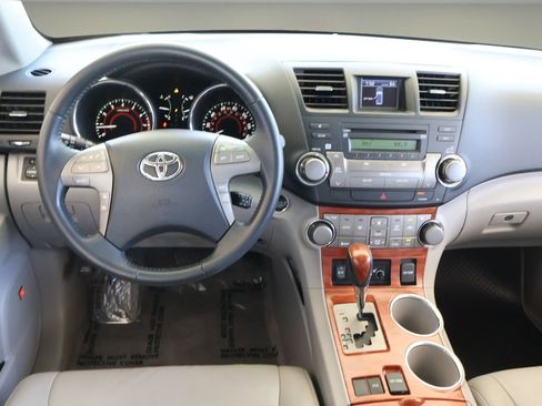 Used 2009 Toyota Highlander Limited image 17