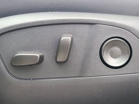 New 2026 Chevrolet Traverse LT image 24