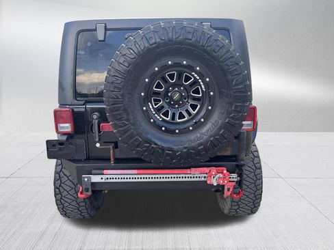 Used 2013 Jeep Wrangler Unlimited Rubicon AWD/4WD image 7