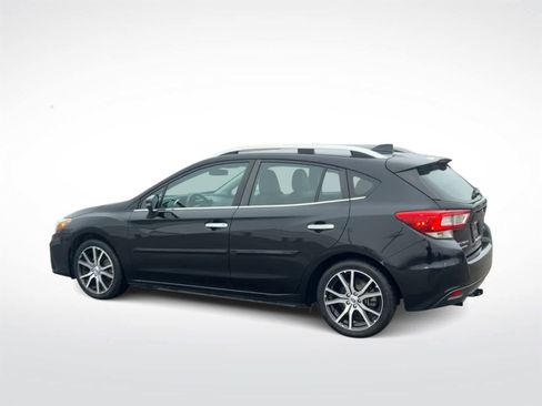 Used 2017 Subaru Impreza 2.0i Limited image 6