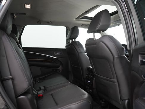 Used 2018 Acura MDX SH-AWD image 12