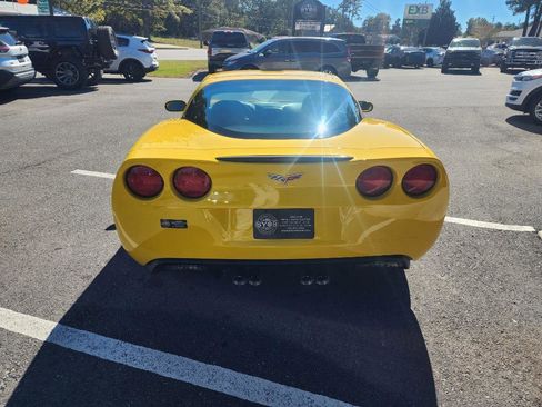 Used 2007 Chevrolet Corvette Coupe w/ Preferred Equipment Group image 4