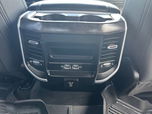 Used 2022 RAM 1500 Big Horn AWD/4WD image 26