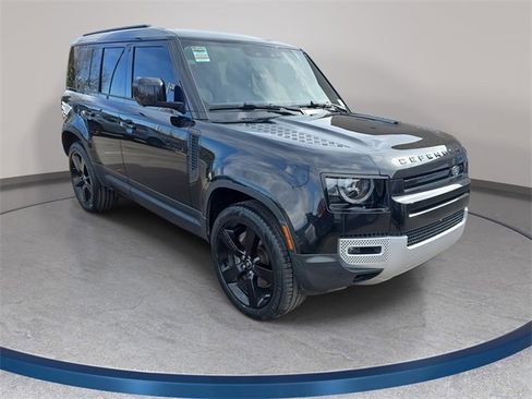 Used 2020 Land Rover Defender 110 HSE image 4