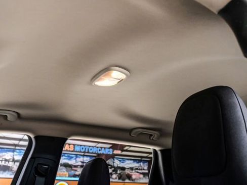 Used 2016 Jeep Cherokee Latitude image 28