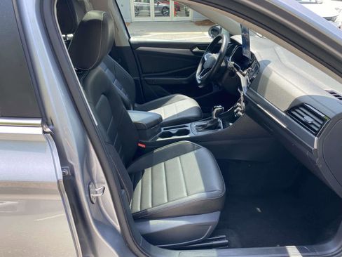 Certified 2024 Volkswagen Jetta SE FWD image 30