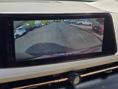 Used 2023 Nissan Ariya FWD image 28