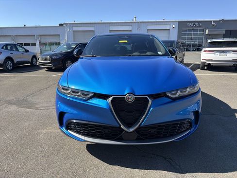 Used 2024 Alfa Romeo Tonale Ti AWD/4WD image 8