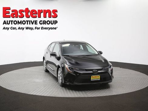 Used 2025 Toyota Corolla LE FWD image 49