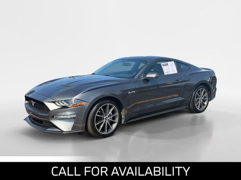 Used 2018 Ford Mustang Coupe w/ Equipment Group 101A RWD image 1
