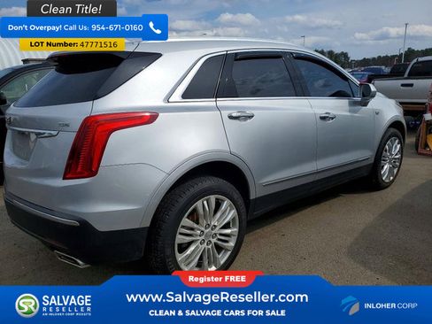 Used 2018 Cadillac XT5 Premium Luxury AWD/4WD image 4