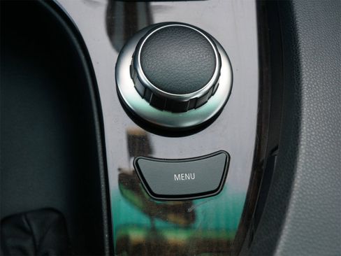 Used 2007 BMW 530xi Sedan image 30