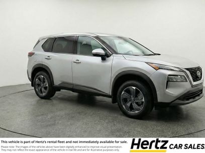 Used 2025 Nissan Rogue SV