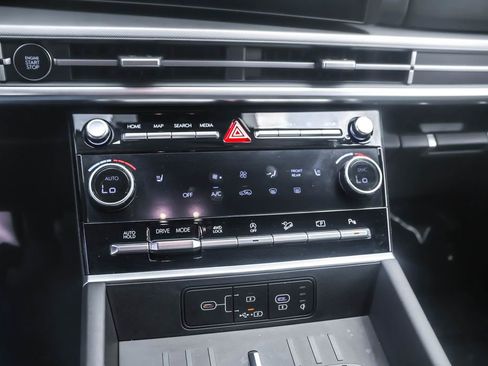 Certified 2026 Hyundai Santa Fe SEL AWD/4WD image 21
