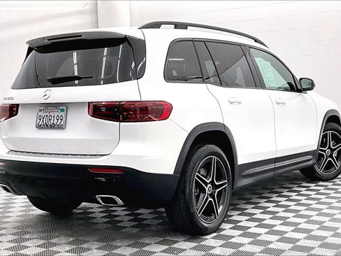 Used 2026 Mercedes-Benz GLB 250 image 11