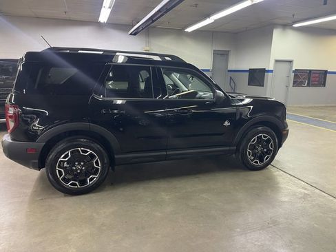 Certified 2025 Ford Bronco Sport Outer Banks w/ Outer Banks Tech Package+ AWD/4WD image 8