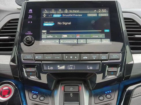 Used 2022 Honda Odyssey Elite image 14