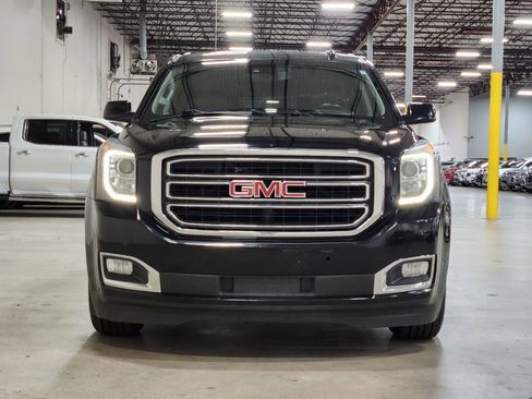 Used 2018 GMC Yukon XL SLT image 2